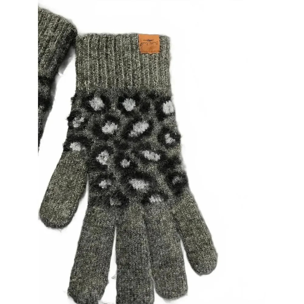 Britt's Knits Cozy Knit Leopard Print Gloves